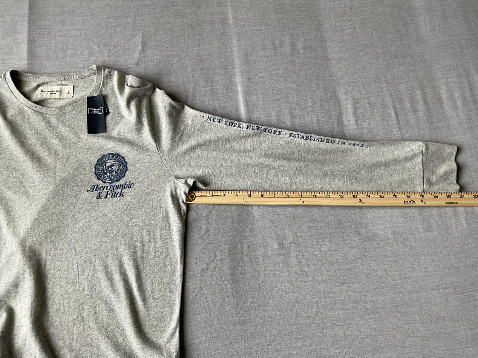Abercrombie Fitch Men's Soft Long Sleeve Shirt