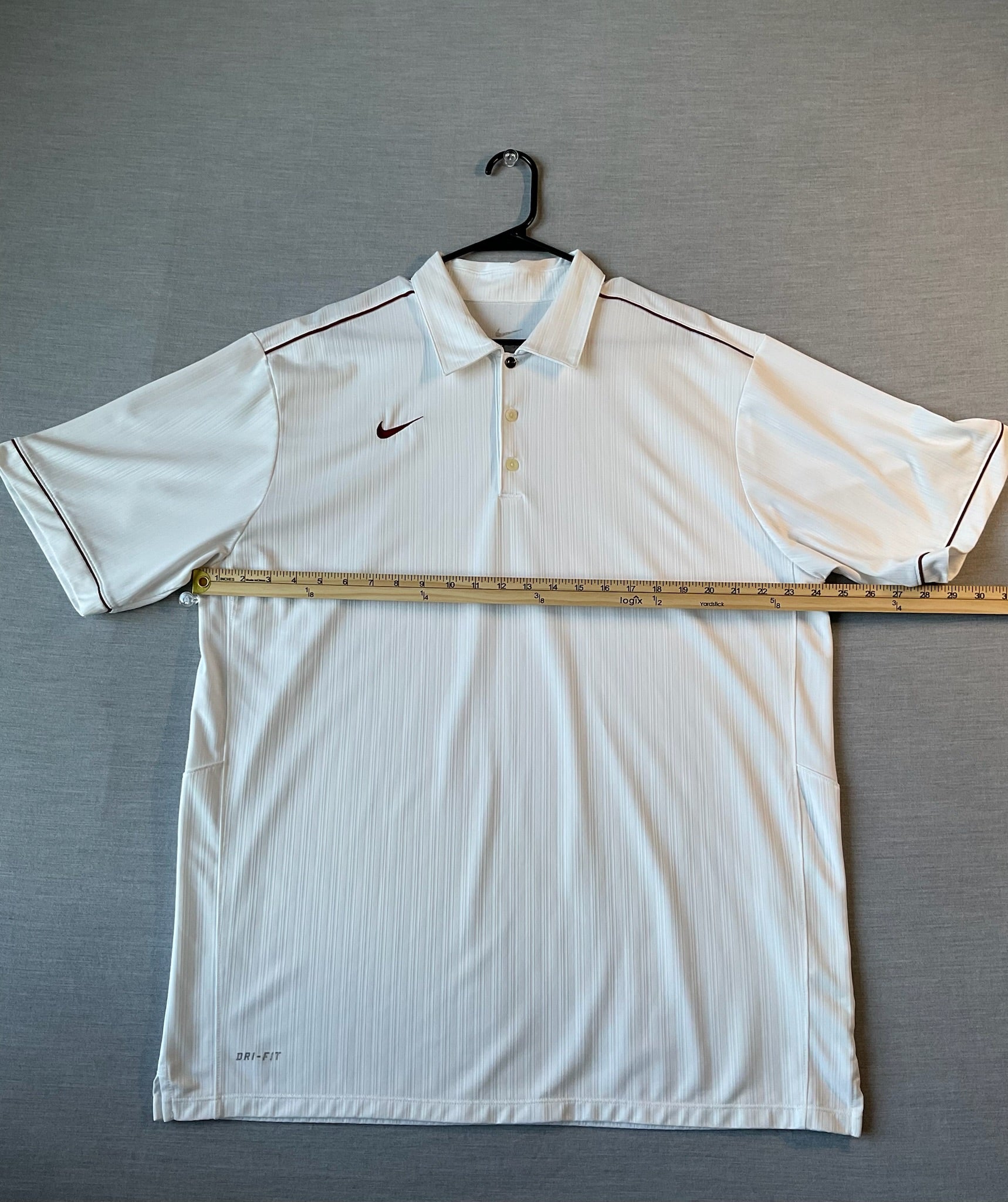Nike Men's Short Sleeve Polo Shirt - White & Maroon