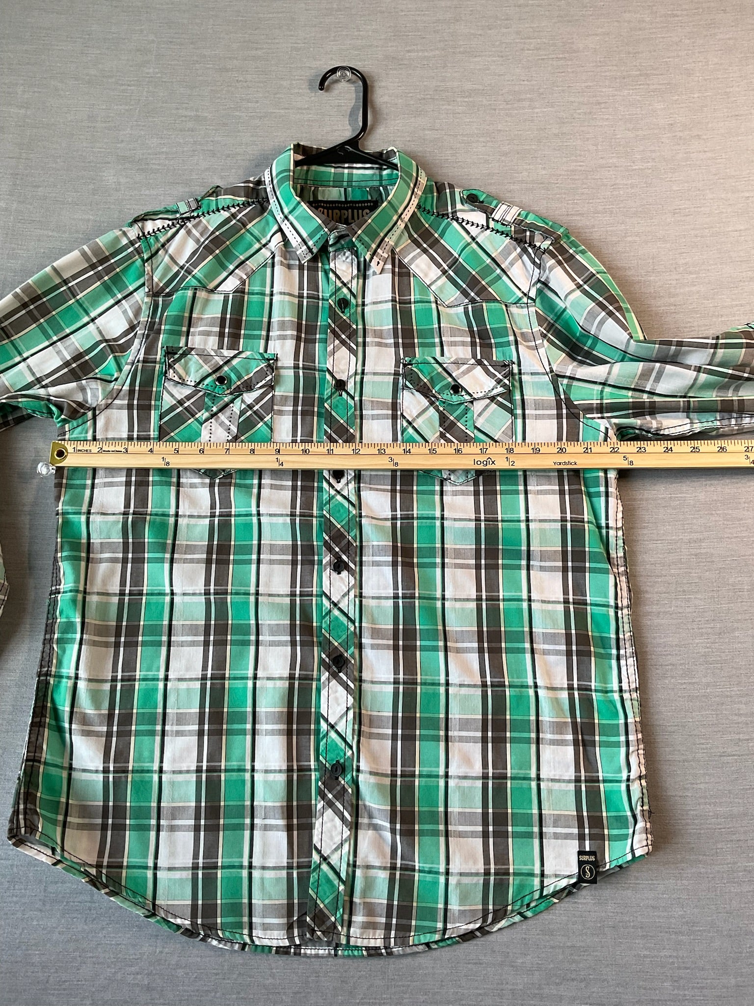 Surplus Men's Long Sleeve Button Up Green and White Plaid Shirt