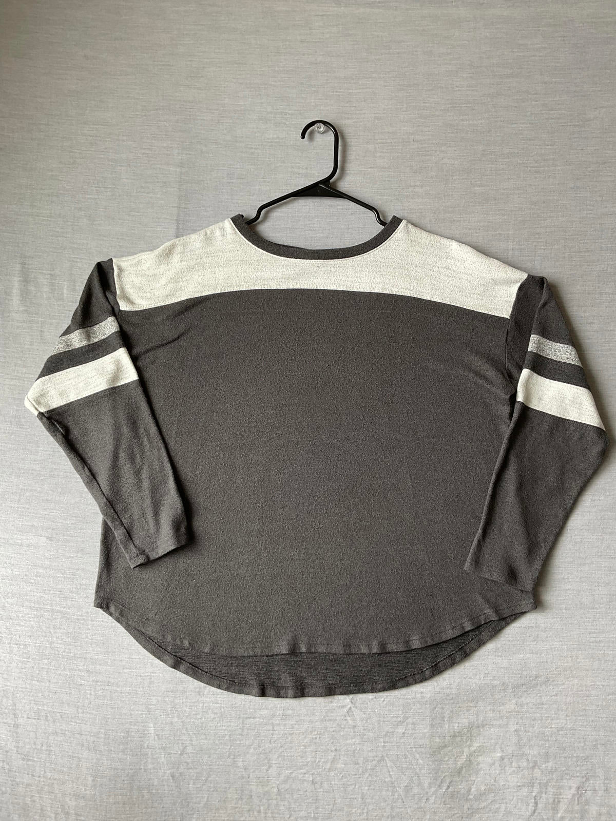 SO Women's Long Sleeve Pull Over Shirt in Gray, Dark Gray and Beige.