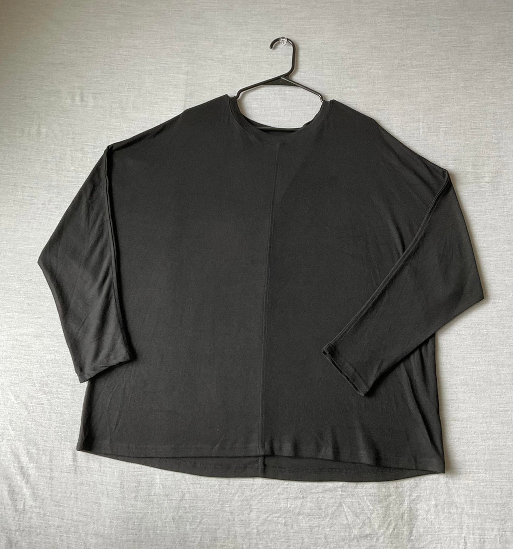 Women's Long Sleeve Long Crew Neck Black Tunic Size X-Large