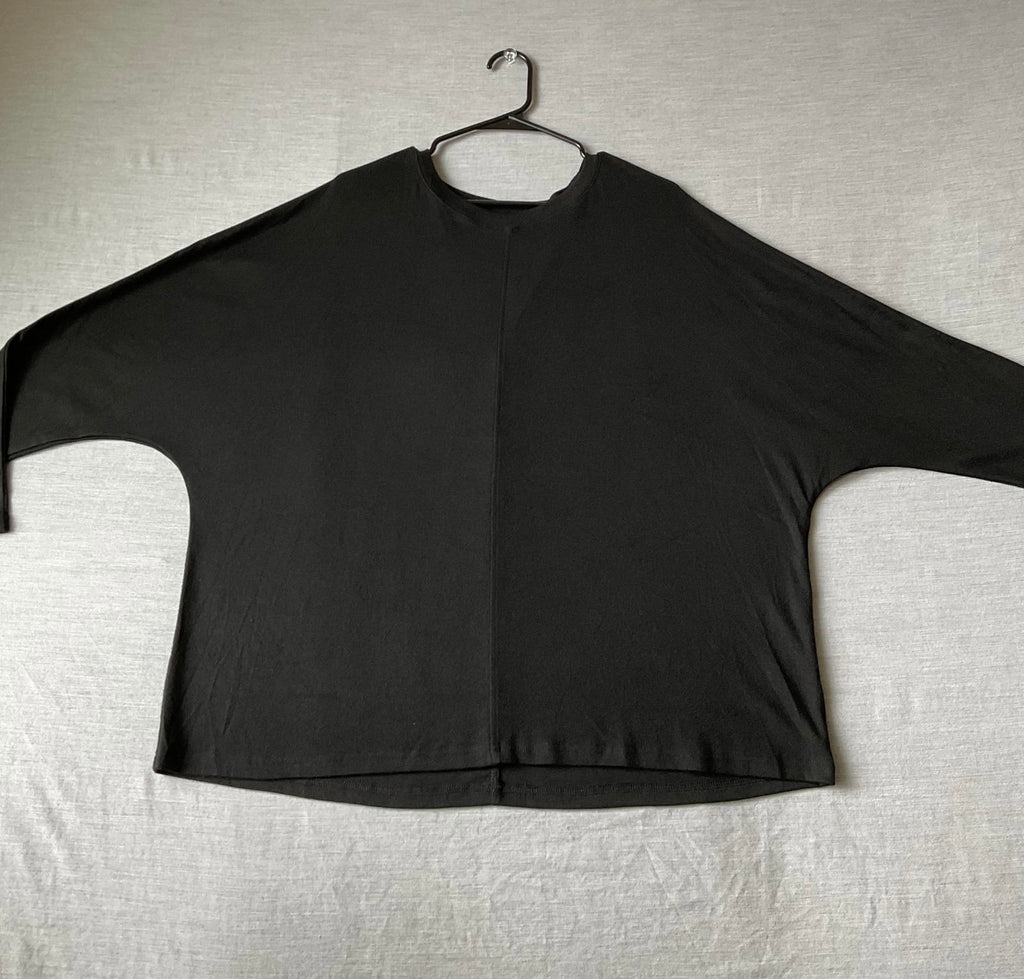 Women's Long Sleeve Long Crew Neck Black Tunic Size X-Large