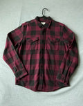 American Eagle Men's Long Sleeve Button Up Flannel Shirt Red, Black Plaid.