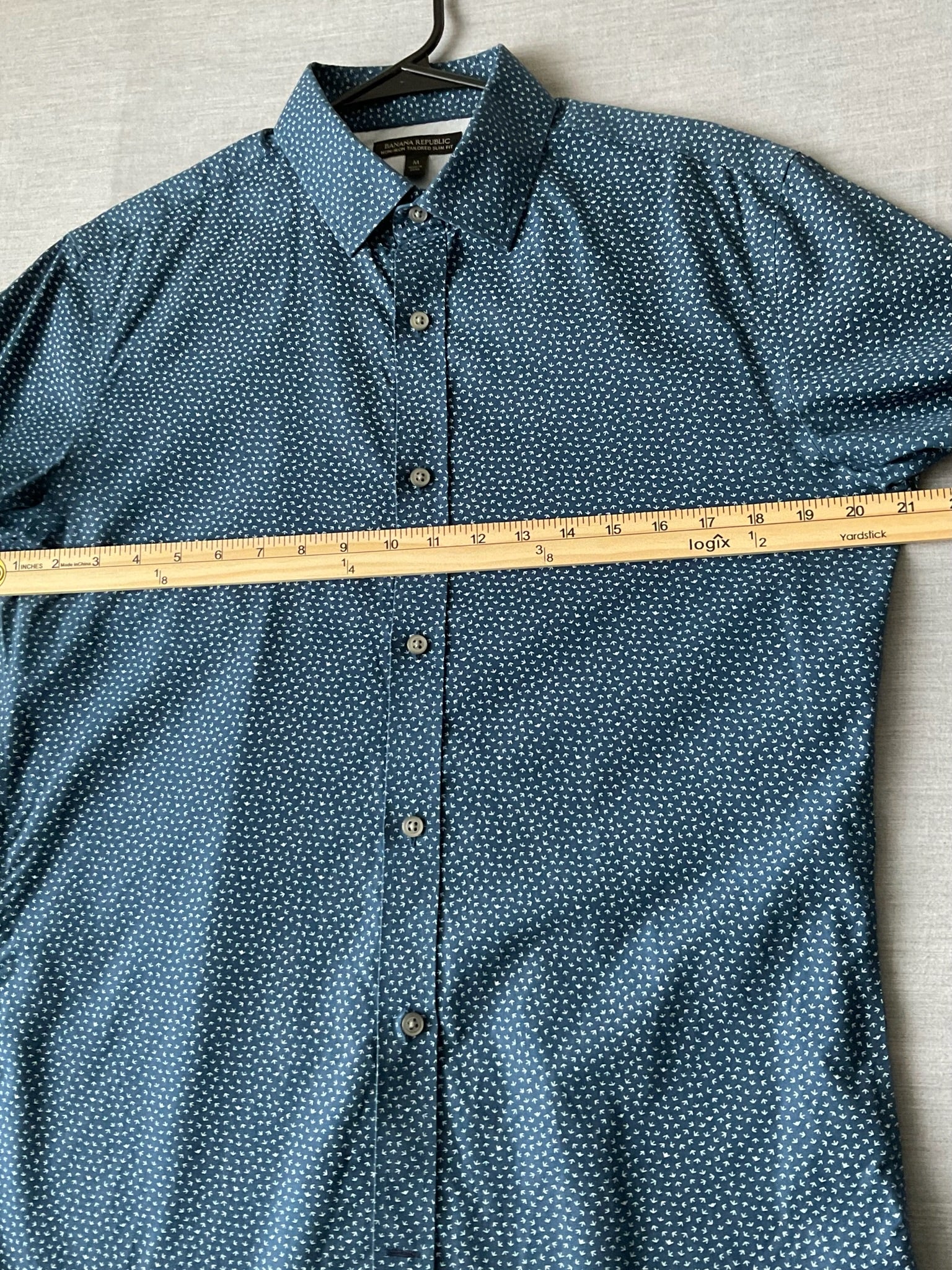 Banana Republic Men's Shirts Button Up Long Sleeve Shirt