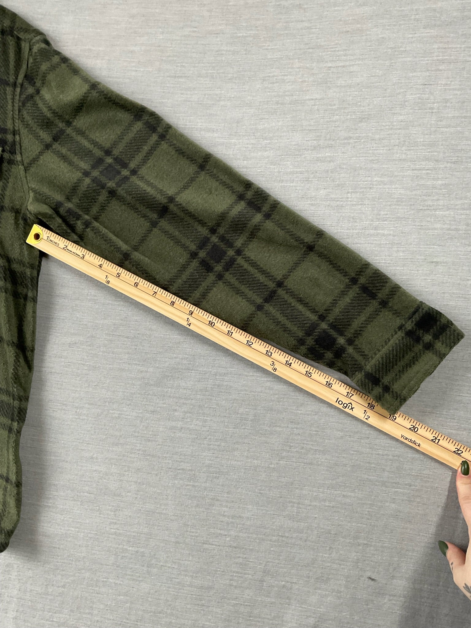 Freedom Foundry Supply Men's Long Sleeve Button Up Green & Black Shirt