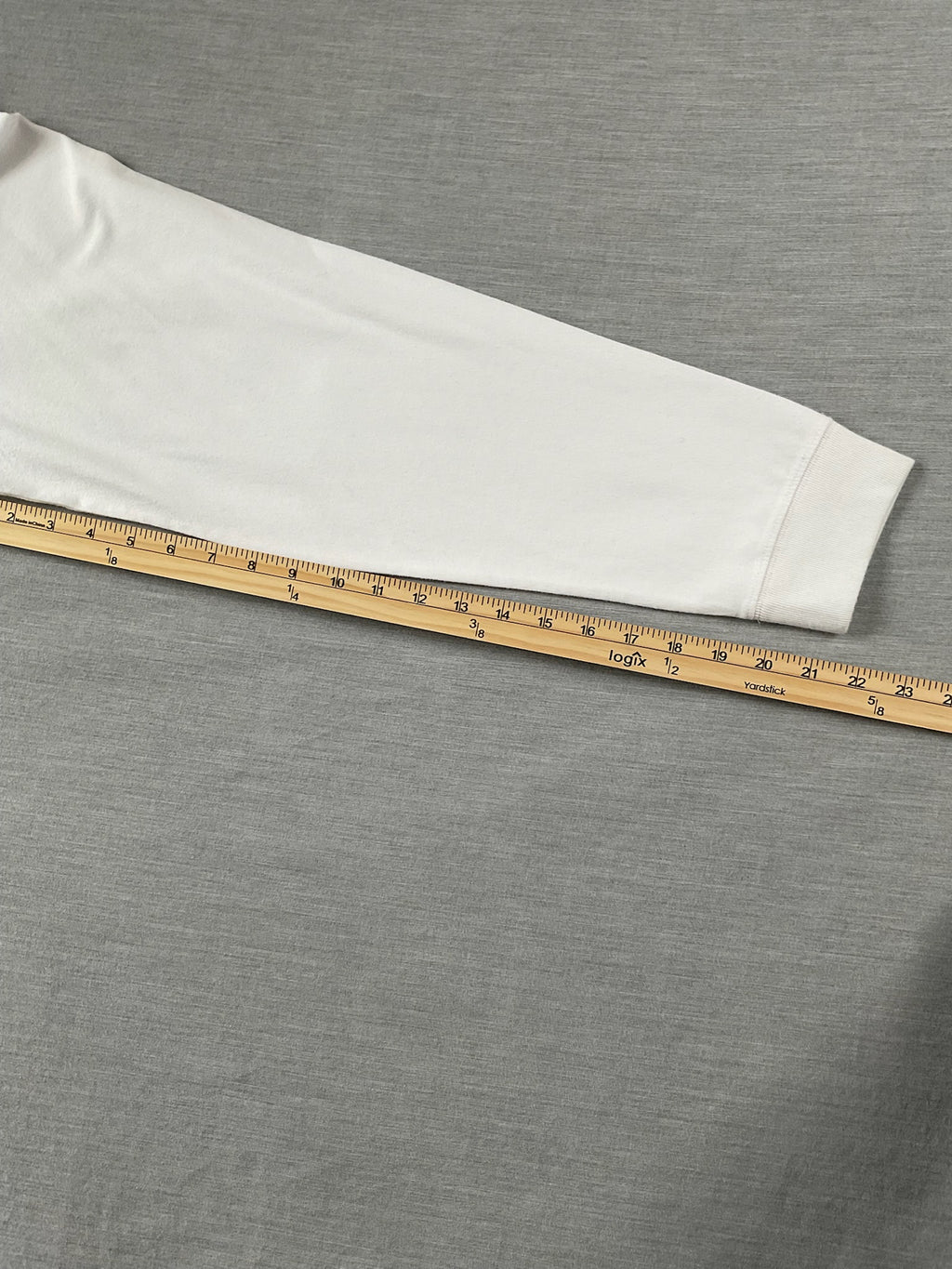 Duluth Trading CO. Men's Long Sleeve Shirt in White