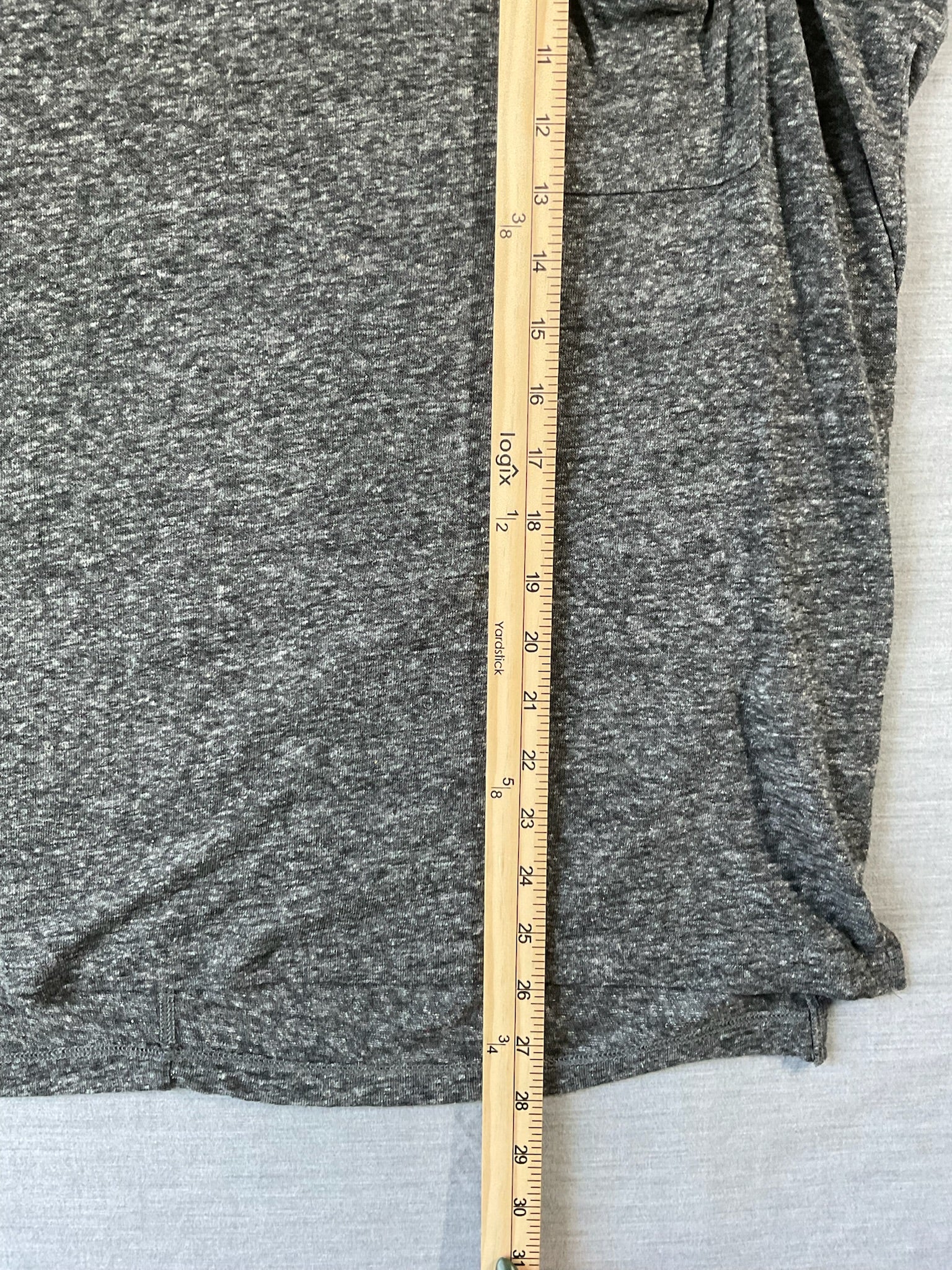 Old Navy Women's Gray Over-sized Tank-top with pocket