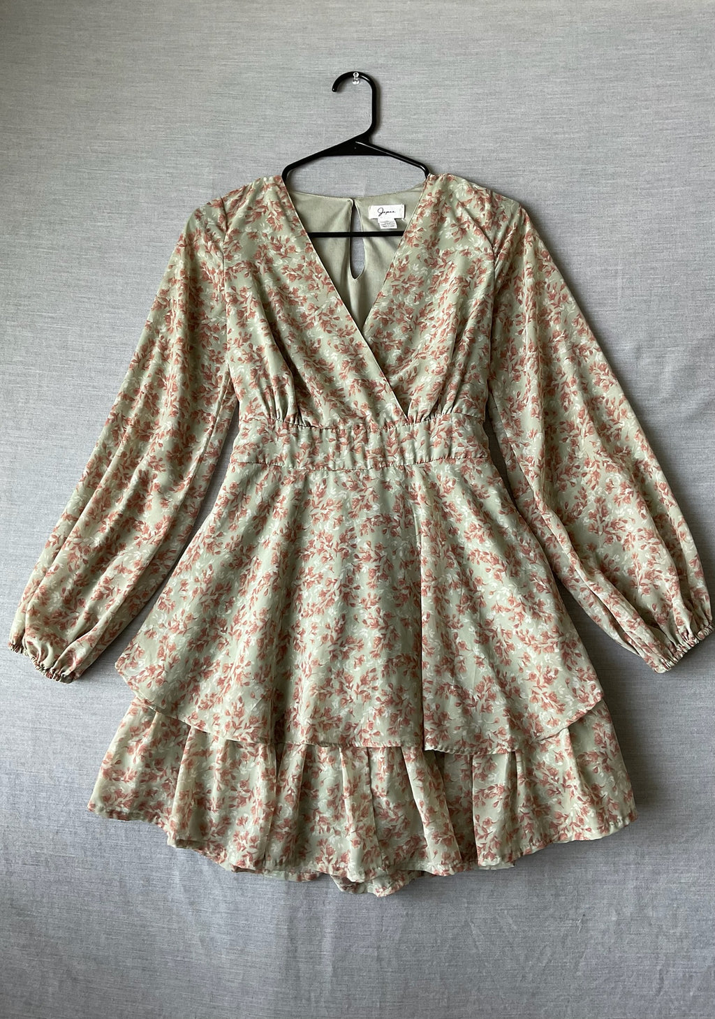 Japna Women's Floral Dress in Sage Green Size Small
