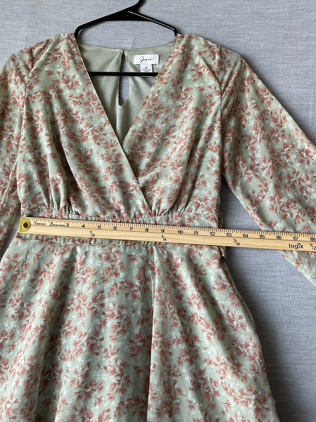 Japna Women's Floral Dress in Sage Green Size Small
