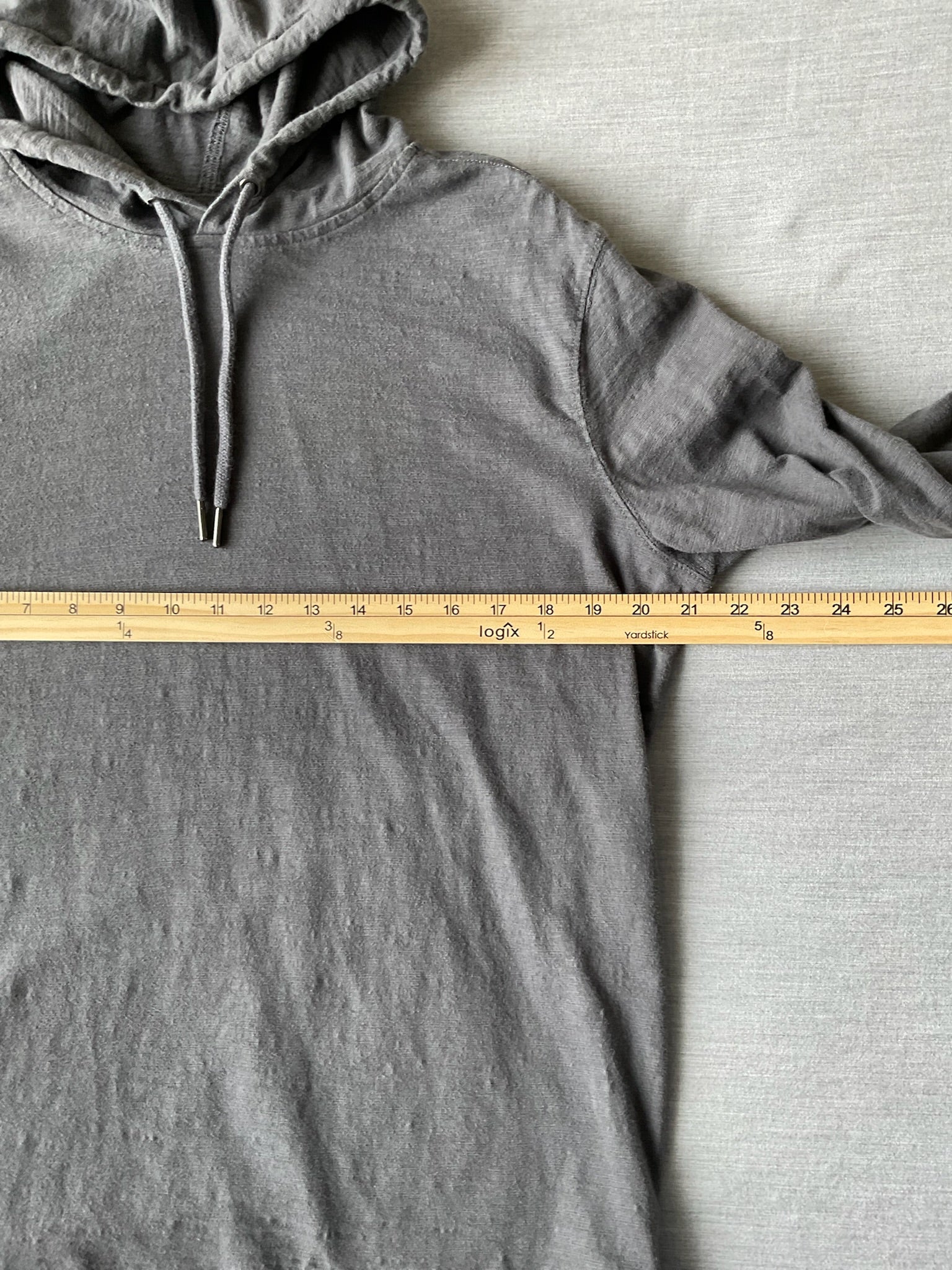 George Men’s Lightweight Long Sleeve Hoodie in Heather Gray (Size Small)