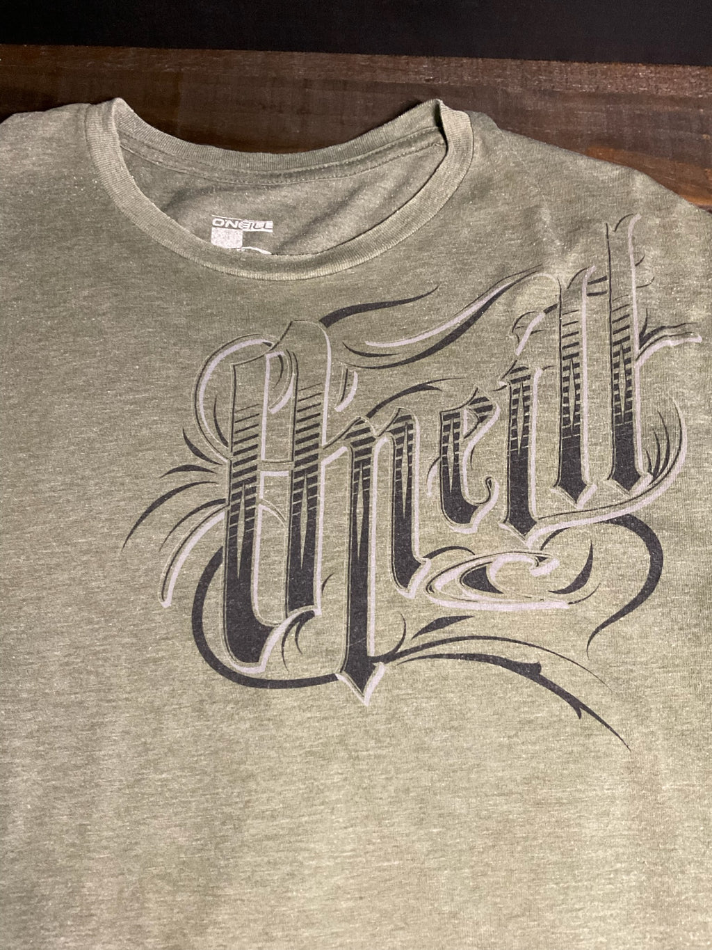 O’Neill Men’s Short Sleeve Graphic Tee – Olive Green, Size Large