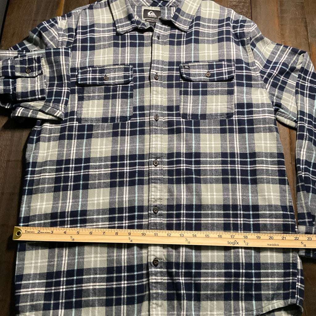 Quiksilver Men’s Long Sleeve Plaid Button-Up – Size Large