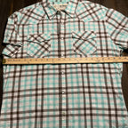 Urban Pipeline Men's  Short Sleeve Button Up Plaid Shirt. Size Medium