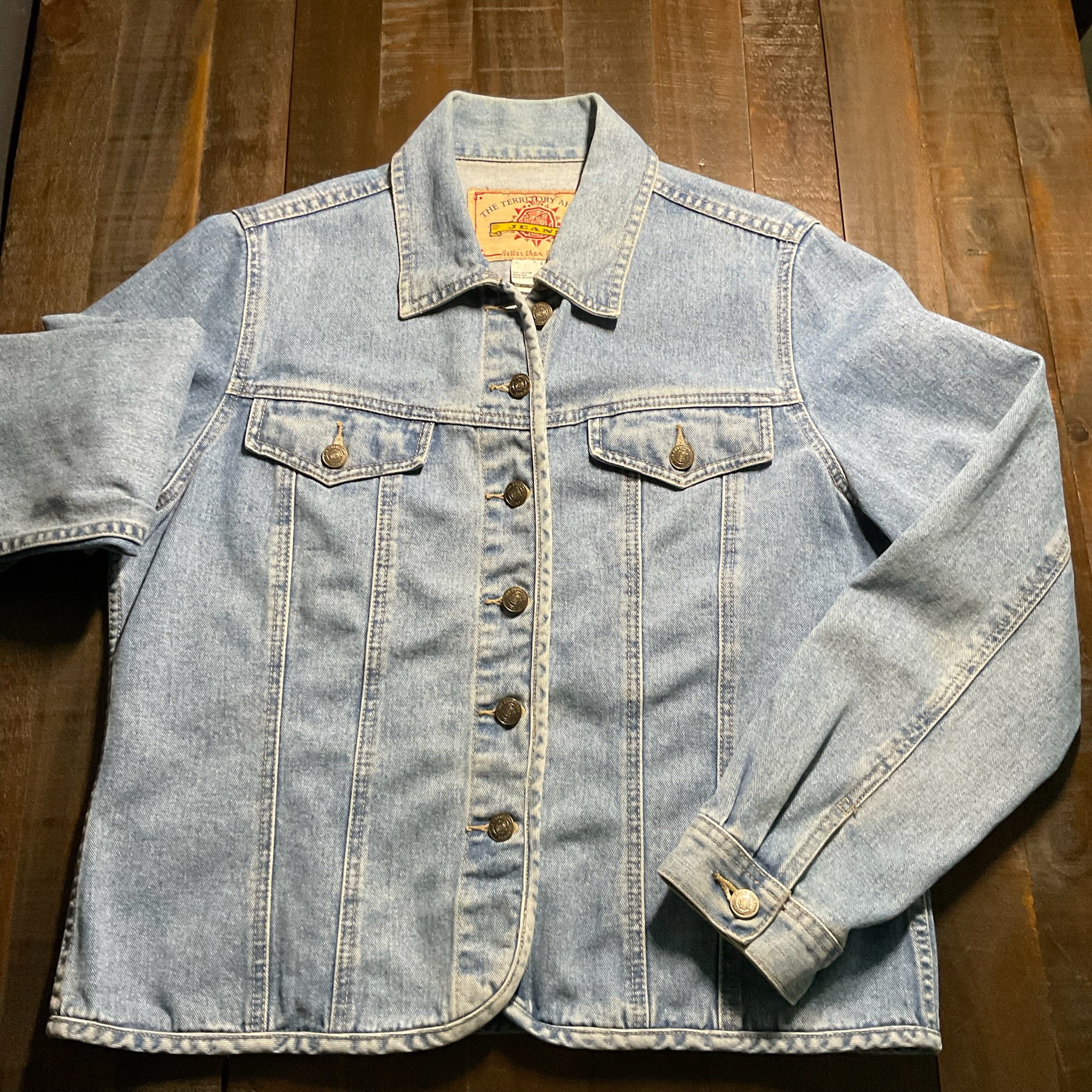Women's The Territory Ahead Denim Jacket in size Large