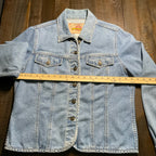 Women's The Territory Ahead Denim Jacket in size Large
