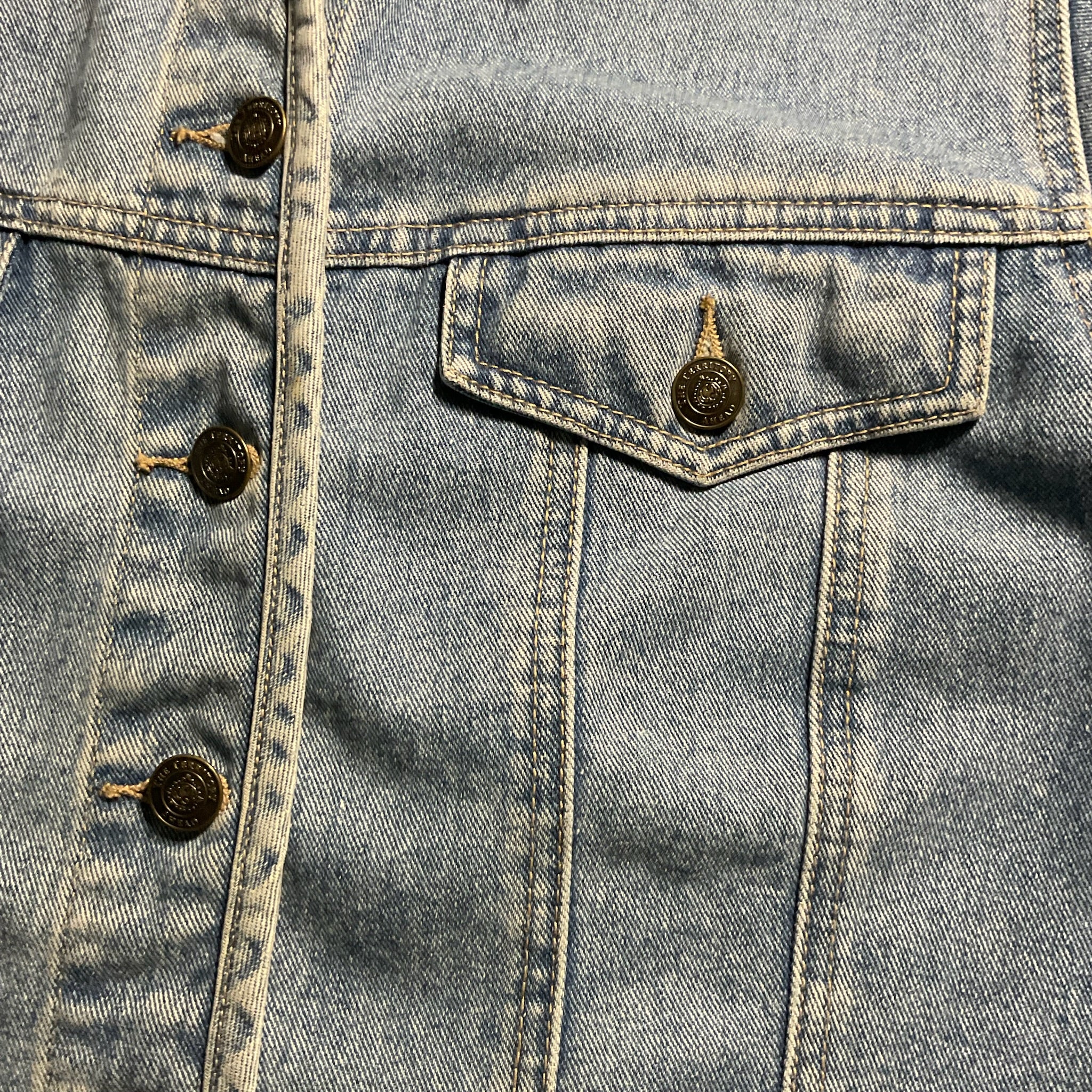 Women's The Territory Ahead Denim Jacket in size Large