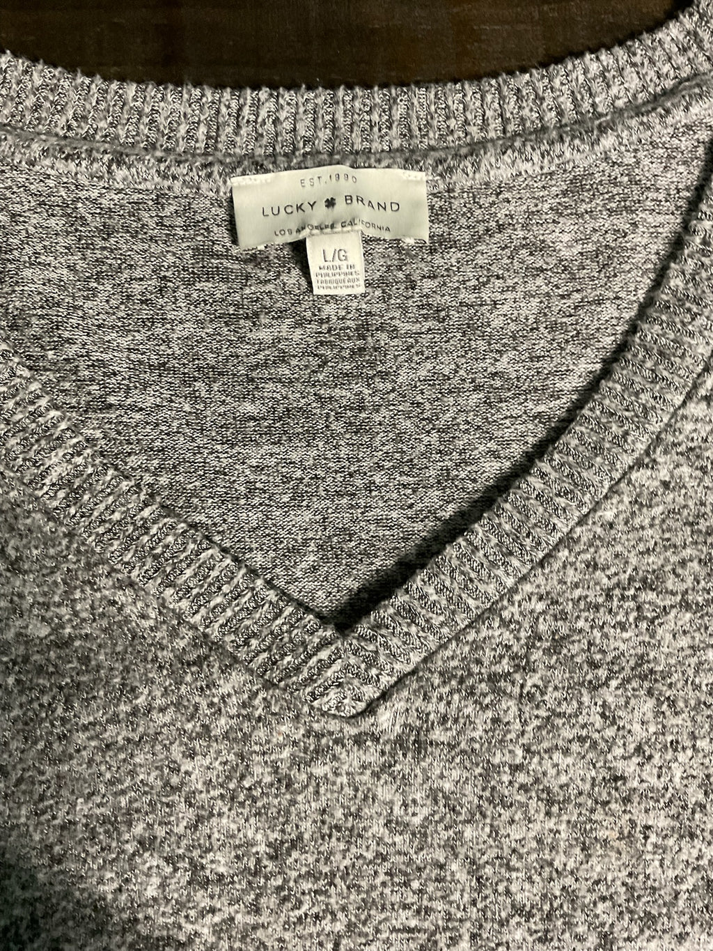 Lucky Brand Women’s V-Neck Sweater in size Large