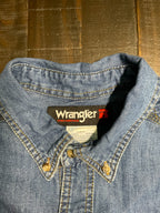Wrangler Riggs Men's Long Sleeve Button Up Denim Shirt. Size Large