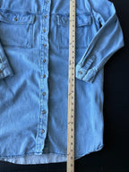 Universal Threads Women's Long Sleeve Button Up  Long Denim Shacket. Size Small