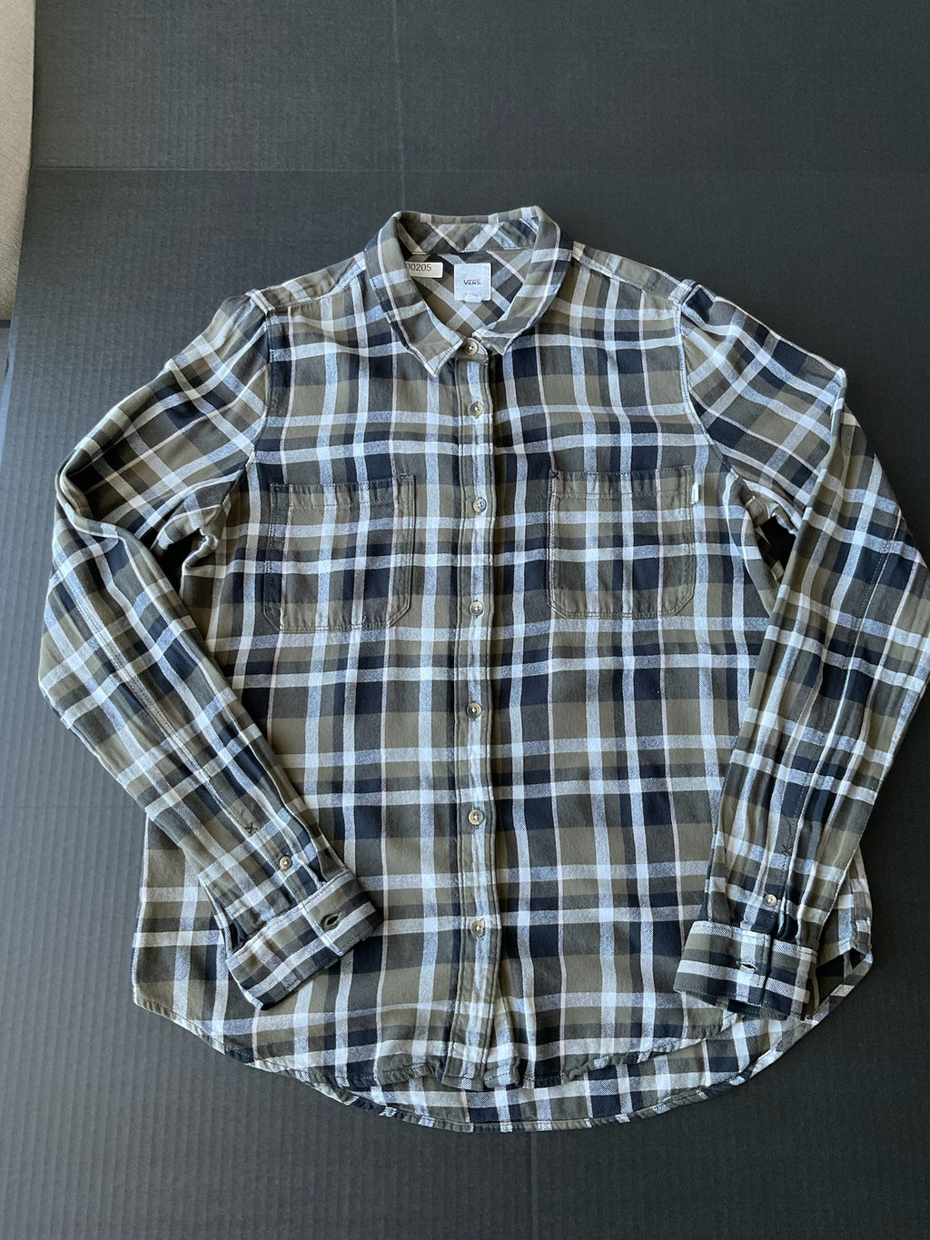 Vans Men's Long Sleeve Button Up Green Black and white Shirt. Size X-Large