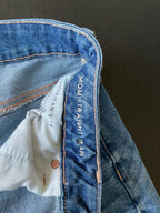 American Eagle Women's Mom Straight Leg Distressed Blue Denim Jeans Size 12