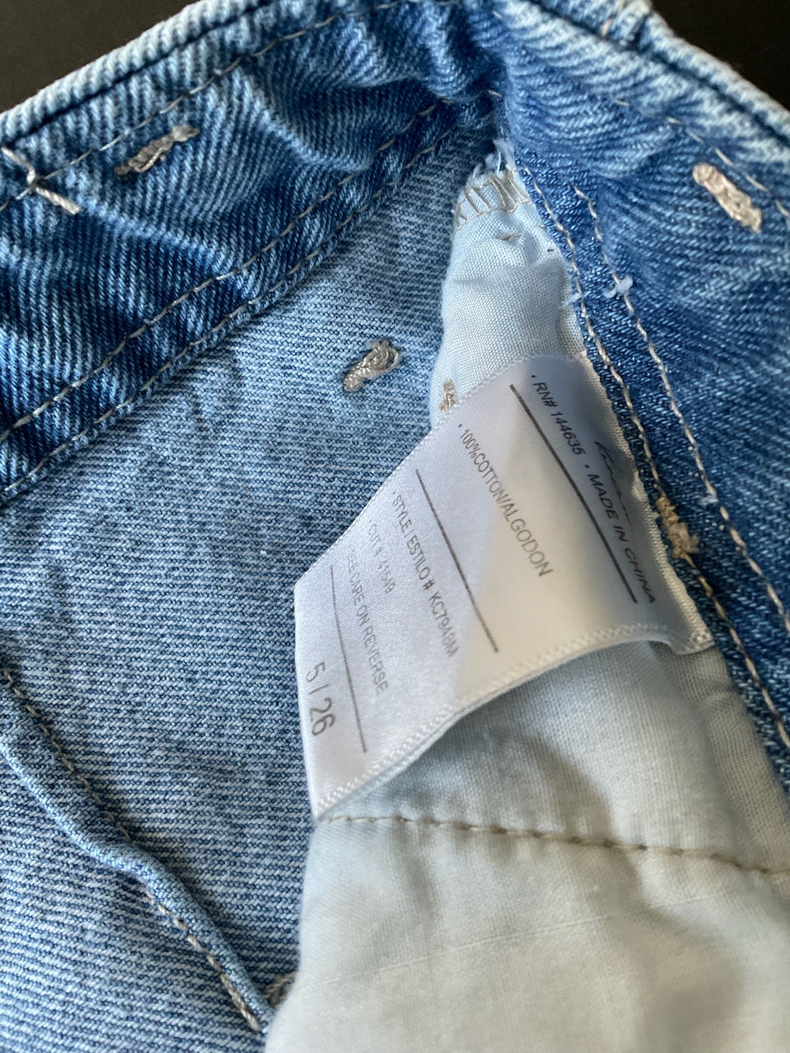 KanCan Women's Estilo Button Fly Jeans in Light Blue (Size 5)