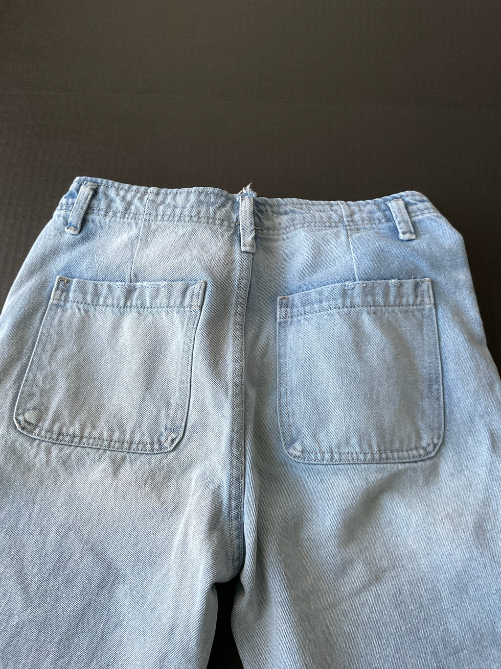 KanCan Women's Estilo Button Fly Jeans in Light Blue (Size 5)