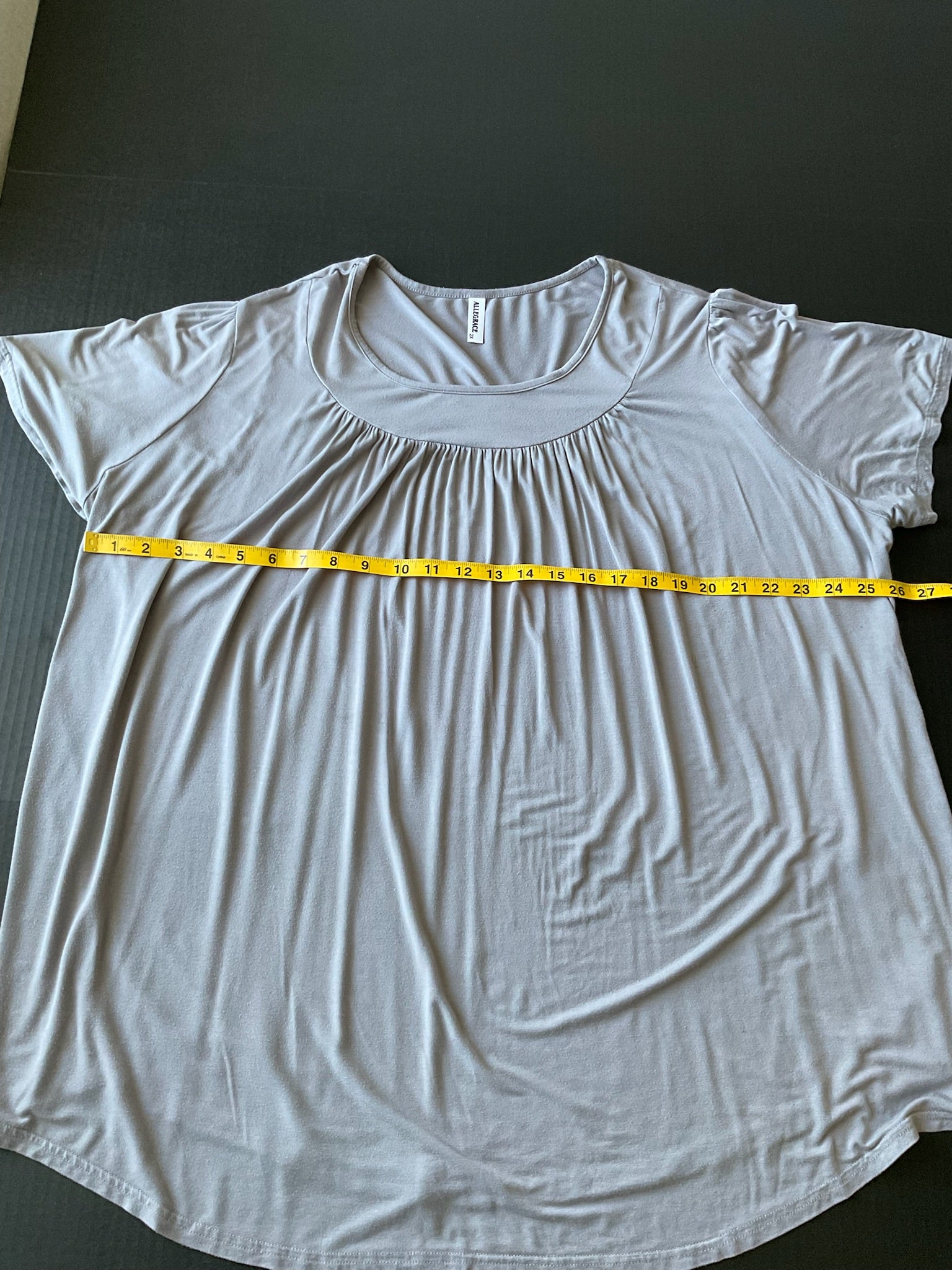 Allegrace Women's Short Sleeve Round Neck Tunic Size 2X