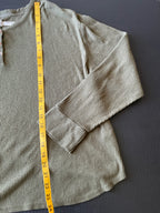 Koolaburra by Ugg Woman's Long Sleeve 3 Button shirt in Olive Green. Size XL