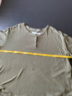 Koolaburra by Ugg Woman's Long Sleeve 3 Button shirt in Olive Green. Size XL