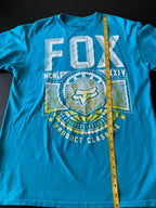 Fox Men's Short Sleeve Crew Printed T Shirt. Size Large. Blue, White Yellow.