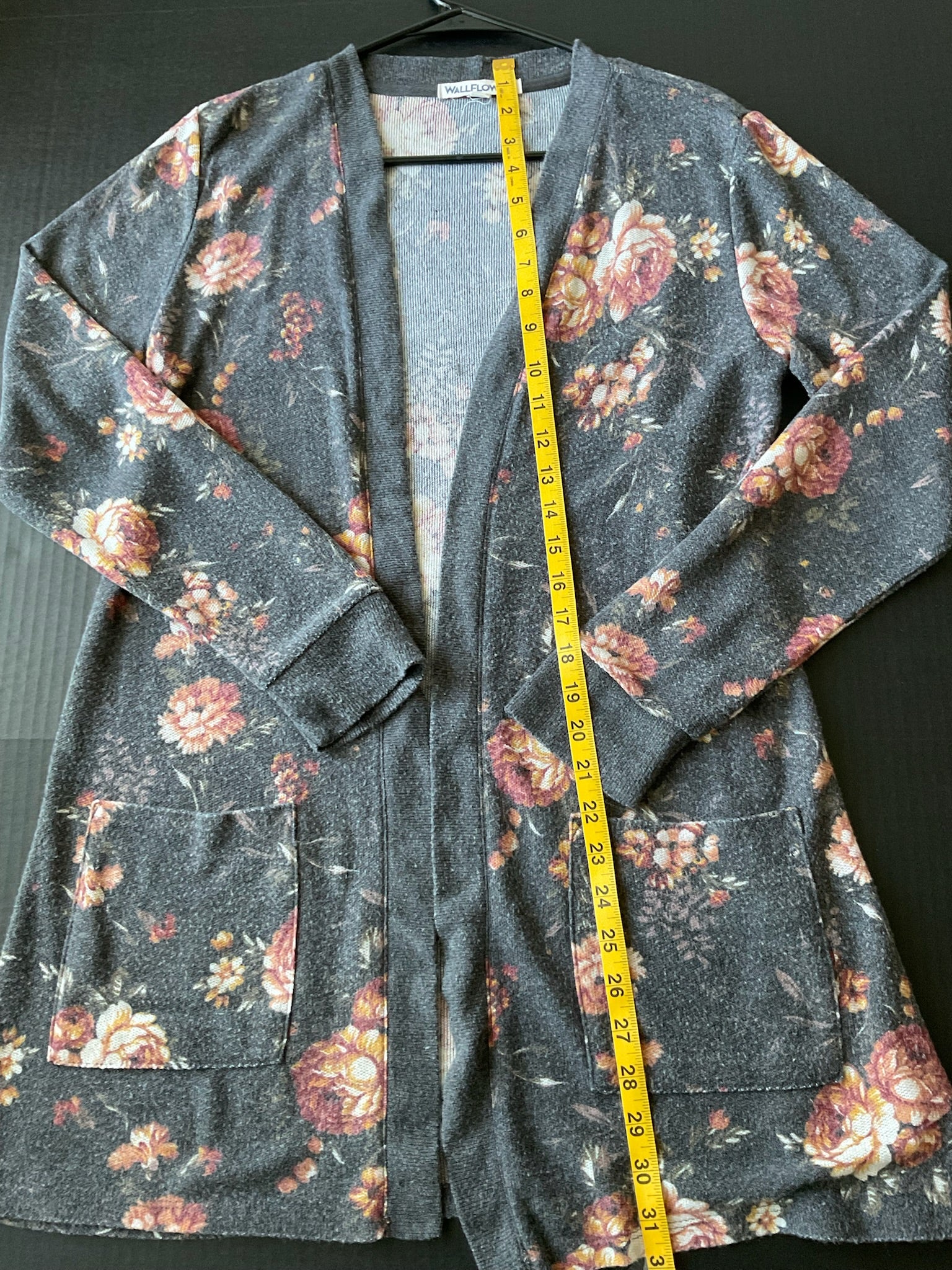 Wallflower Women's  Long Sleeve Cardigan Floral Gray. Women's Size Large