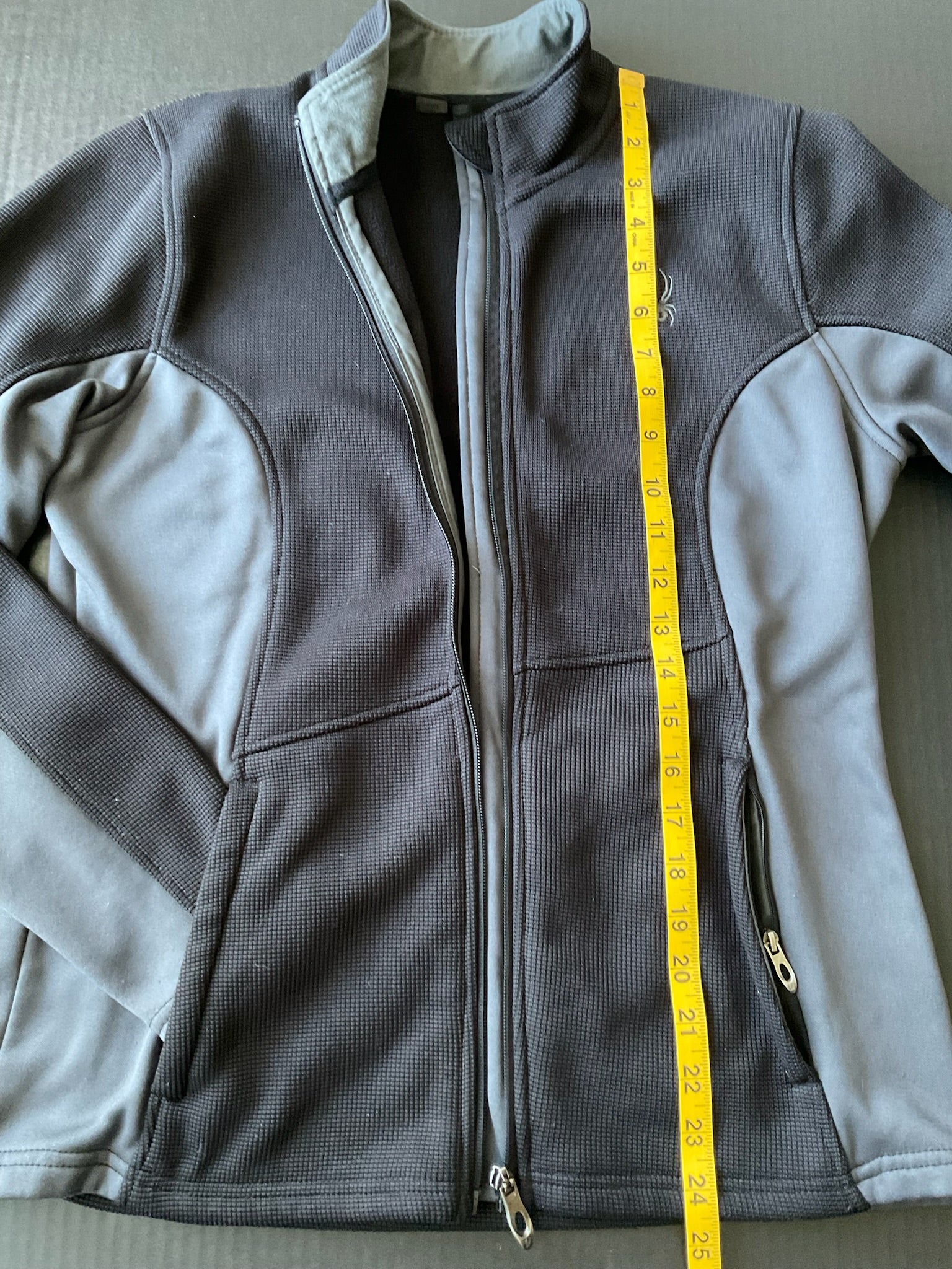 Spyder Women's Full Zip Lightweight Activewear Jacket In Black &  Gray Size L
