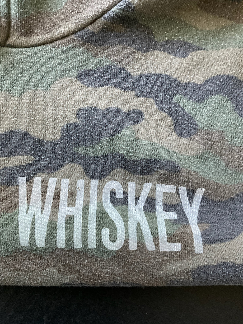 Red, White, Blue Apparel Women's Printed Freedom & Whiskey Hoodie Pullover in Camouflage. Size Large