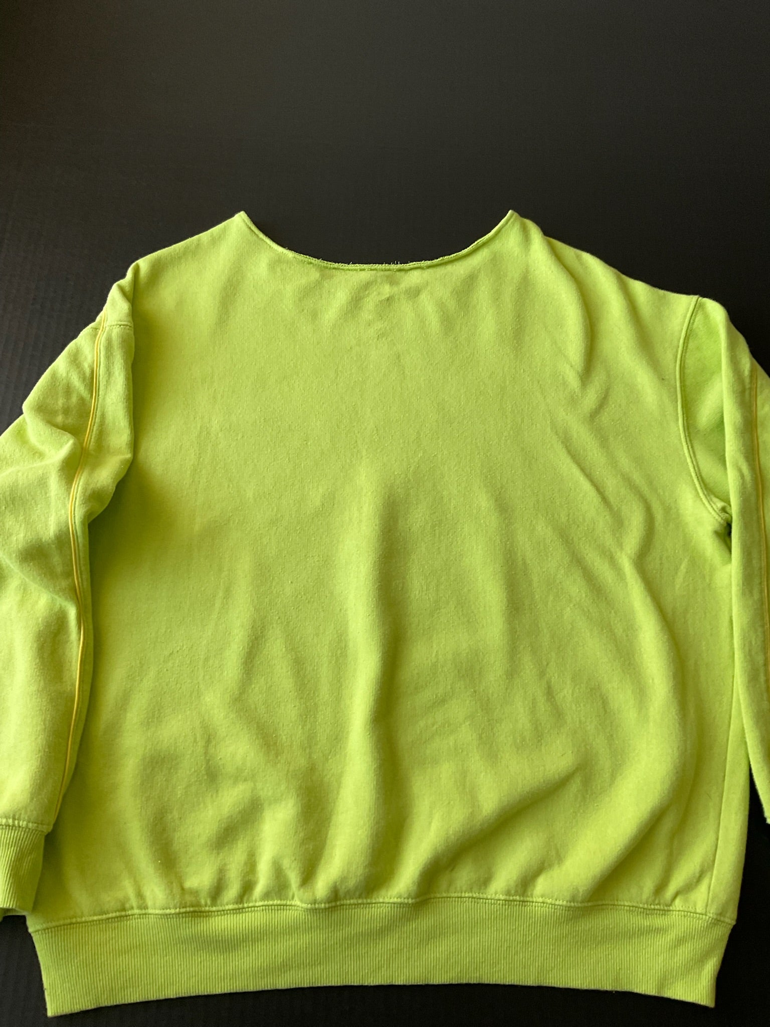 Sanrio Badtz-Maru Long Sleeve Neon Green Printed Sweatshirt. Size Large
