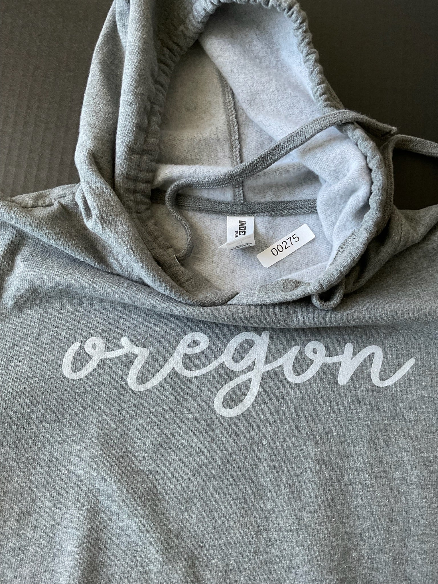 Women's Hoodie with Oregon  Print in Gray. Front  Pocket. Size X Large