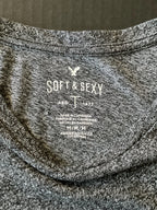American Eagle Short Sleeve Soft and Sexy T Shirt in Gray. Size Medium