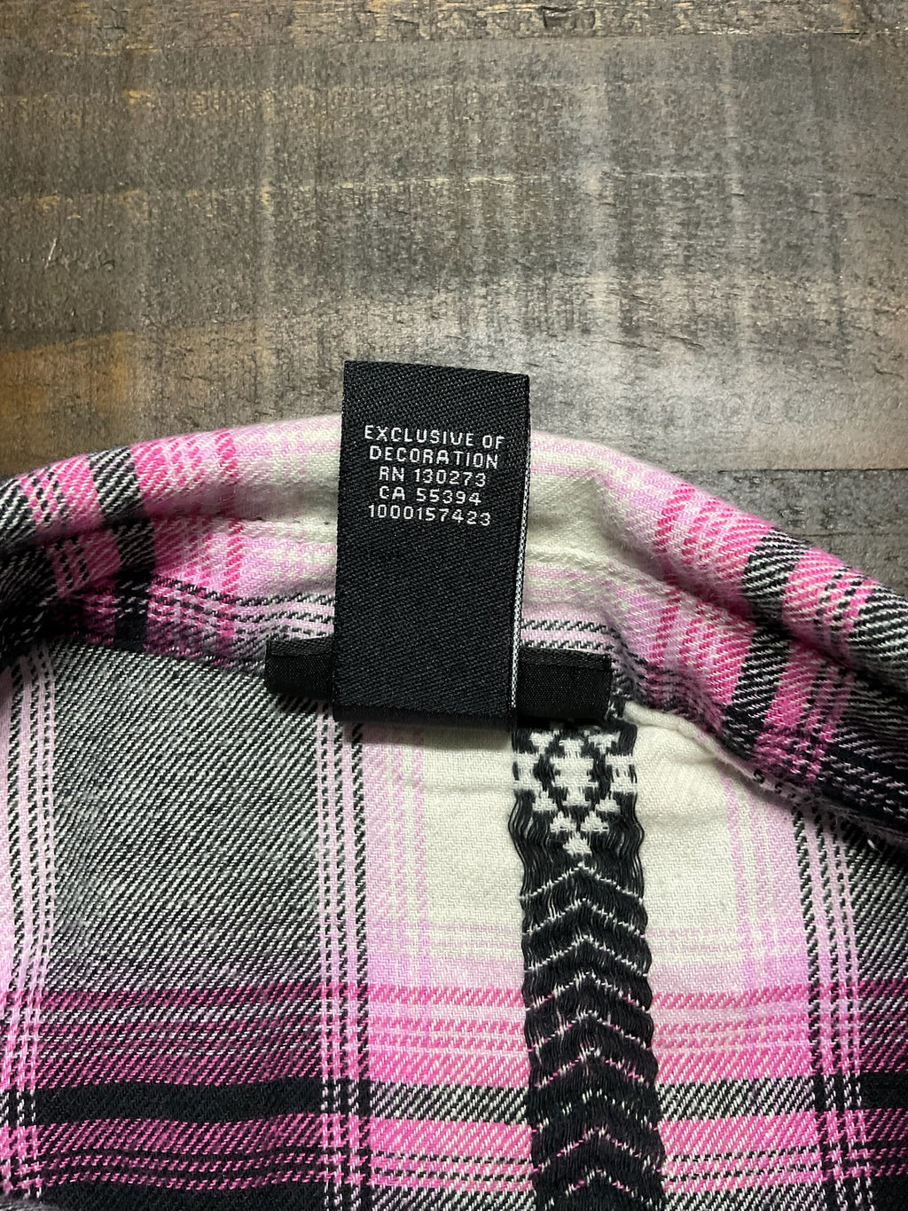 Wrangler Retro Women's Pink, Black & White Plaid Flannel Shirt - Size Small