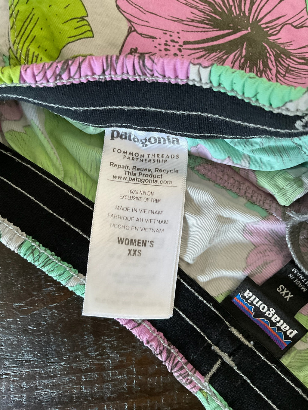 Patagonia Women's Baggies™ Shorts 5" – Butterfly Print (XXS)