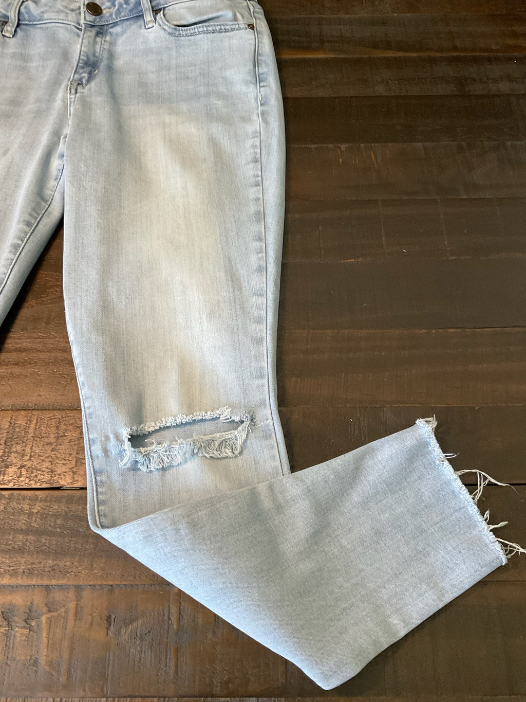 William Rast Women's Skinny Ankle Light Wash Jeans - Size 29