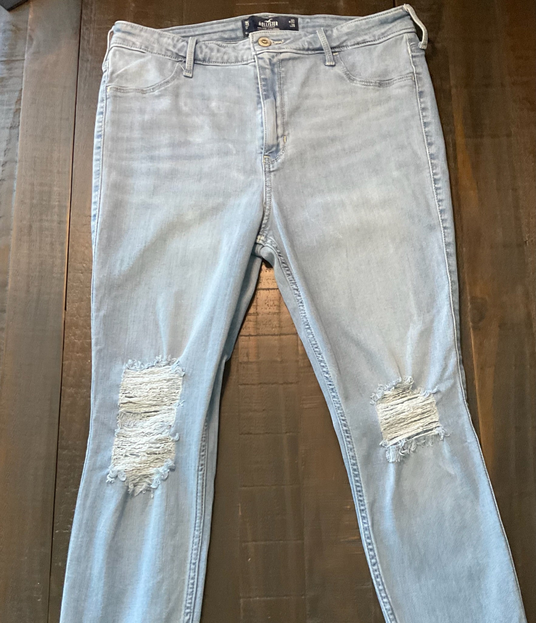 Hollister Women's High Rise Jean Legging - Distressed Light Wash - Size 32x36