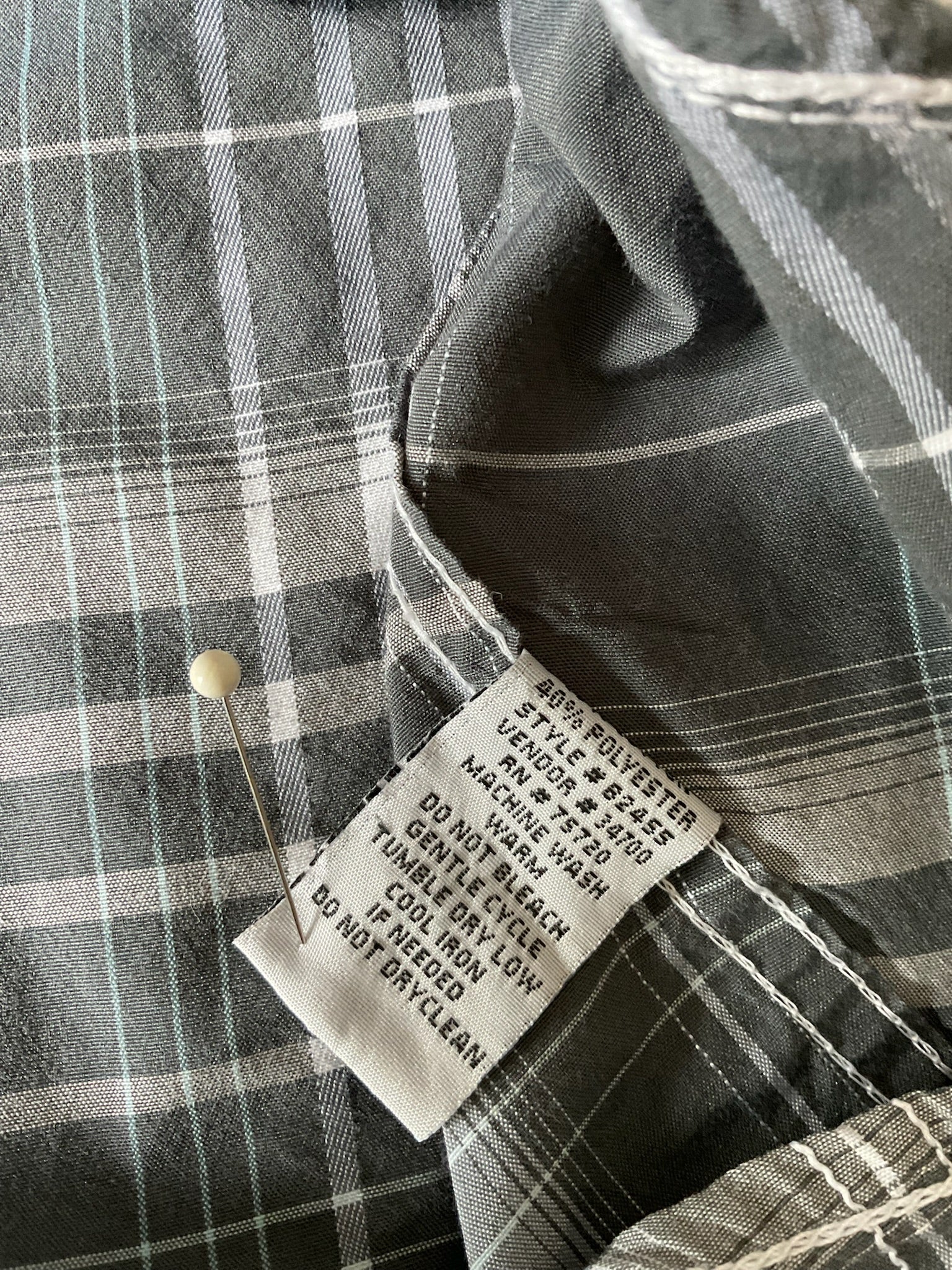 BKE Men's Plaid and Stripe Western Pearl Snap Long Sleeve Shirt. Size Large
