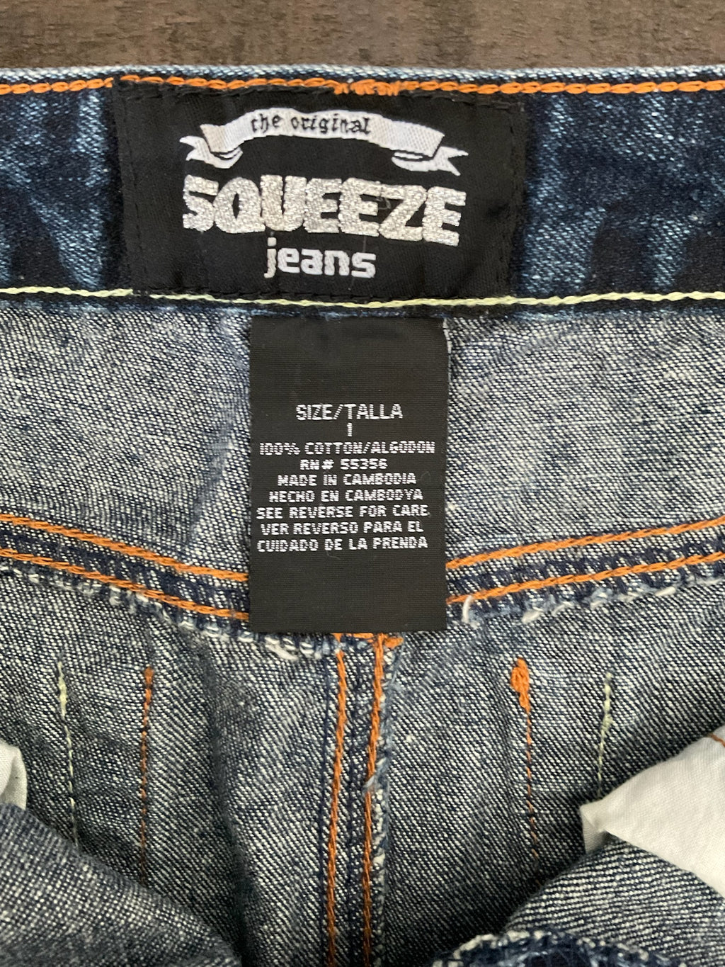 Vintage Squeeze Denim Dark Wash Mini Skirt. Size 1