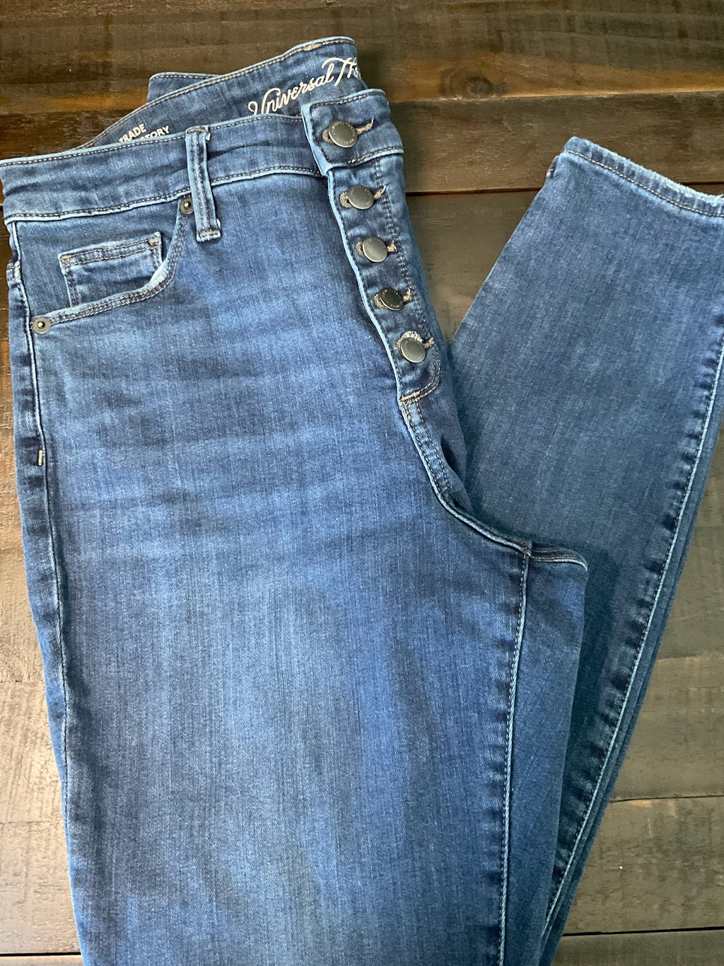 Universal Thread Women's High Rise Skinny Jeans Size 10 30R Dark Wash Denim Blue