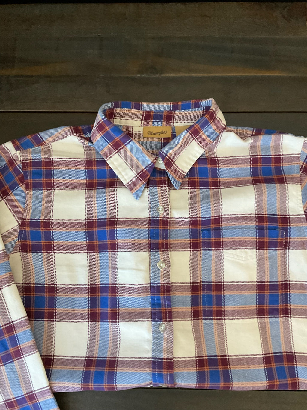Wrangler Women’s Long-Sleeve Western Pearl Snap Plaid Blue & Maroon Shirt. Med