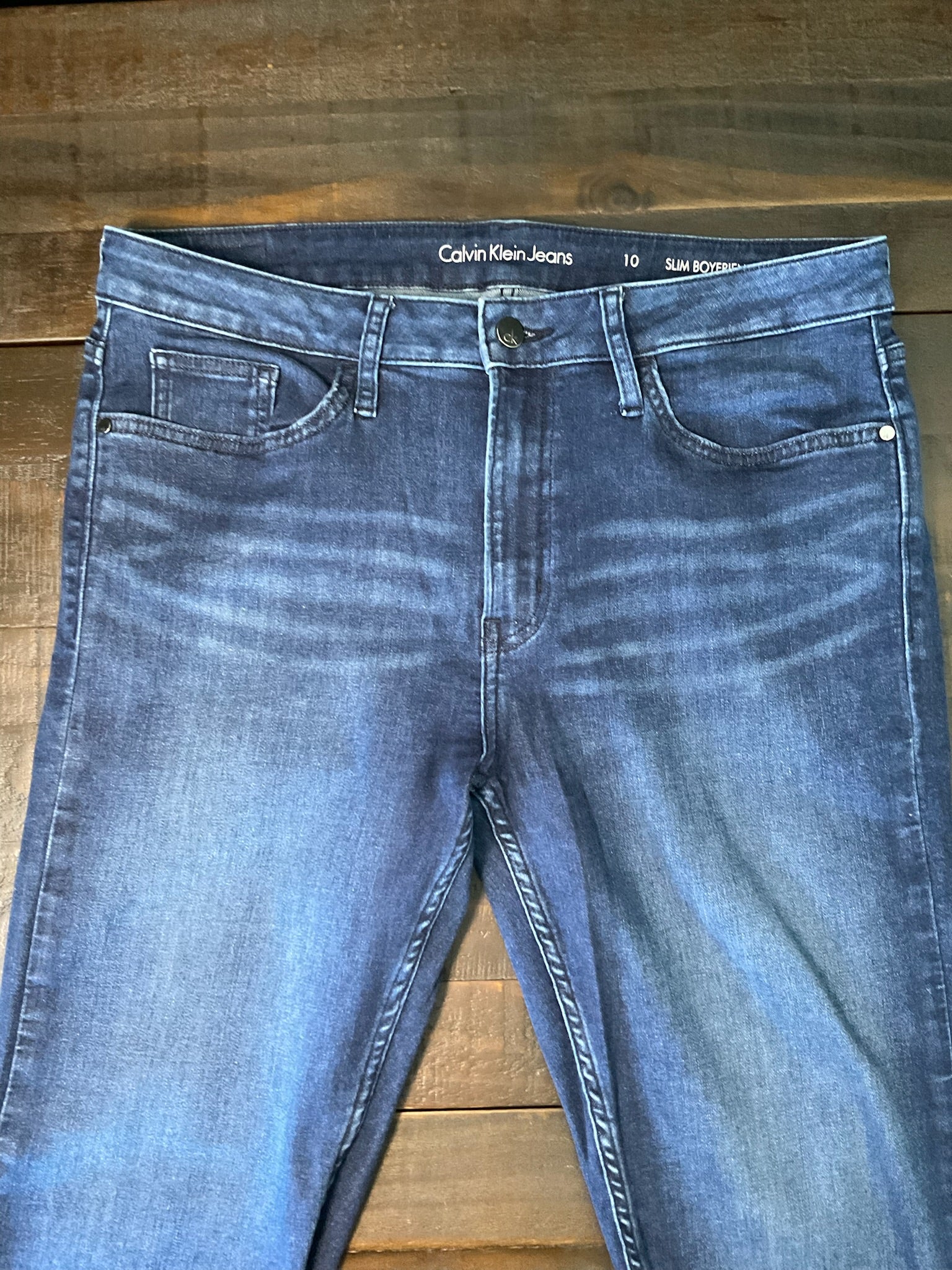 Calvin Klein Women's Slim Boyfriend Jeans Dark Wash Size 10  