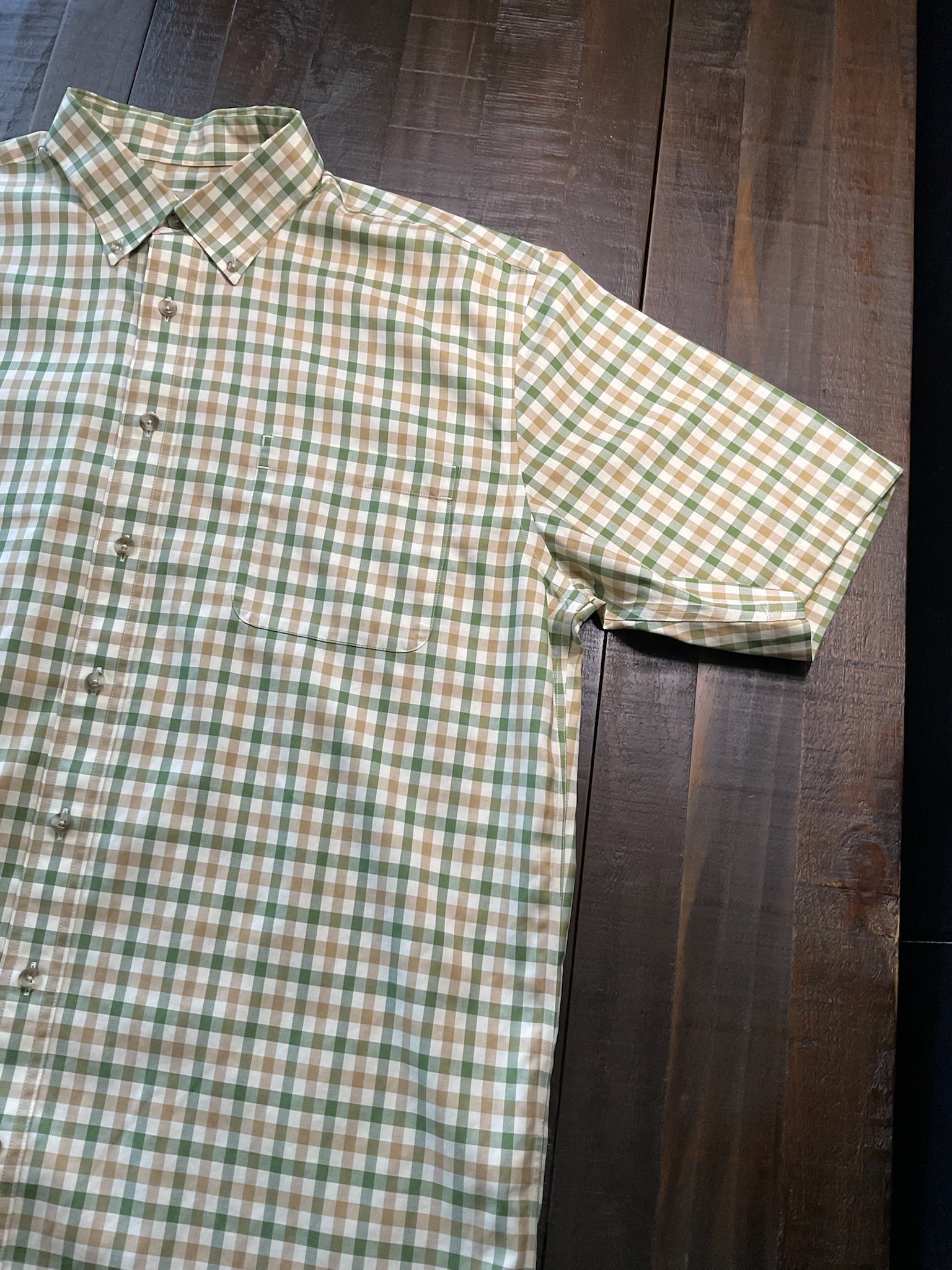 Cabela’s Men’s Short-Sleeve Plaid Button-Up Trail Shirt - Green & Tan (Size XL)