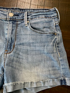 Signature by Levi Strauss & Co. Women's High-Rise Denim Shorts. Size 4