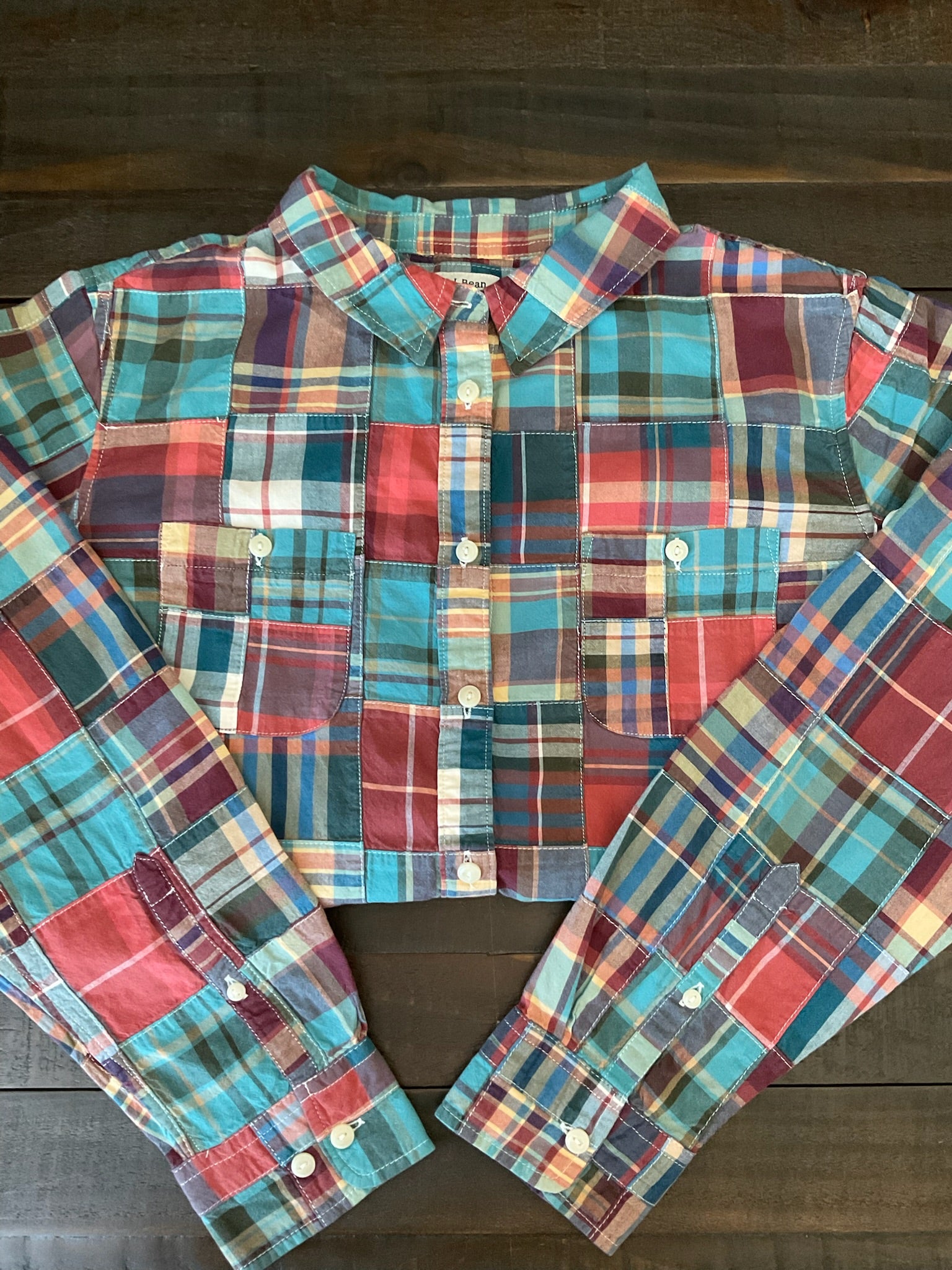 L.L. Bean Women’s Long-Sleeve Roll-Tab Plaid Shirt - Turquoise & Rust  Large)