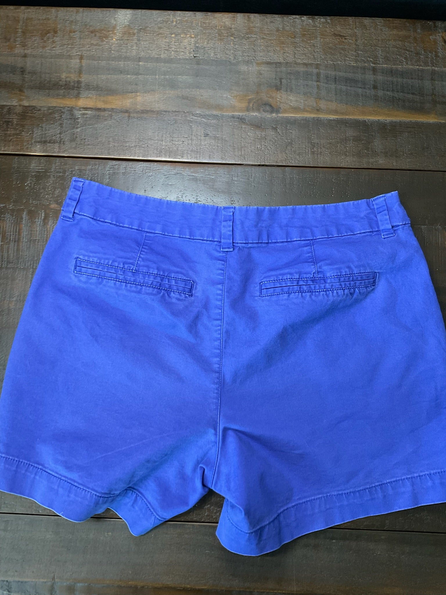 Old Navy Women's Everyday Shorts Size 8  -  Blue 